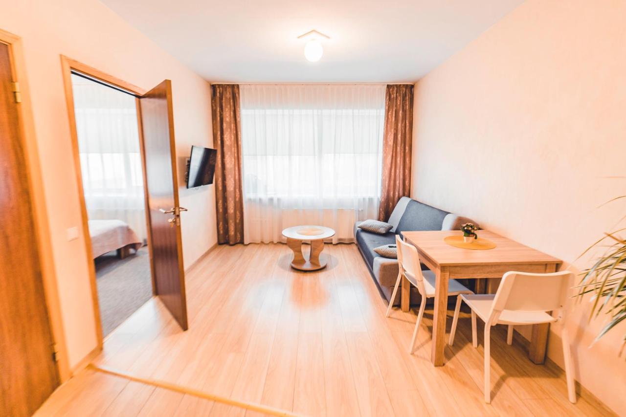O.K. Hotel Валмієра Екстер'єр фото